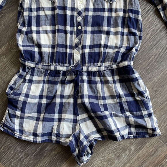 Women’s Aerie Plaid Flannel Shorts Romper Sz L - Picture 3 of 4